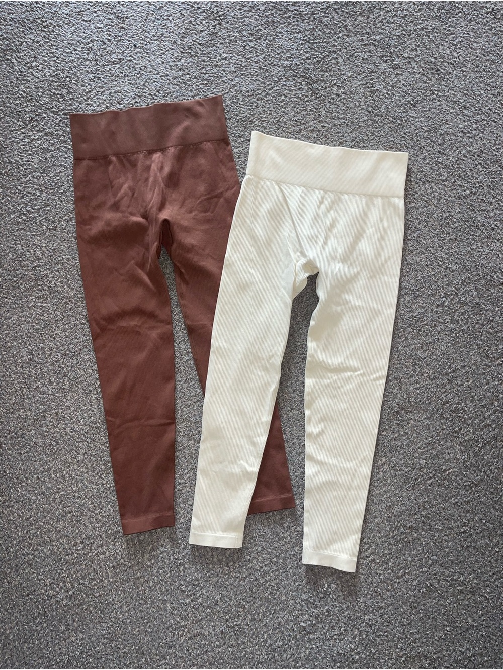 OQQ Women’s Ribbed High-Waist Leggings - Cream & Brown